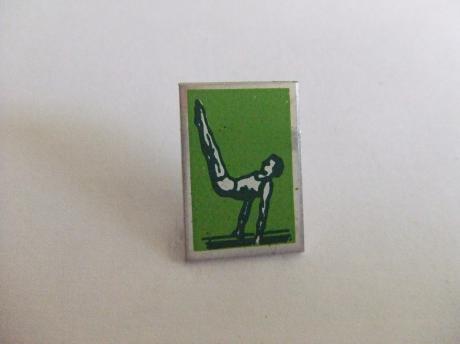 turnen brug ongelijk groen